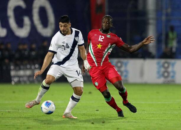 El técnico mexicano y su escuadra no pudieron obtener el boleto / Reuters