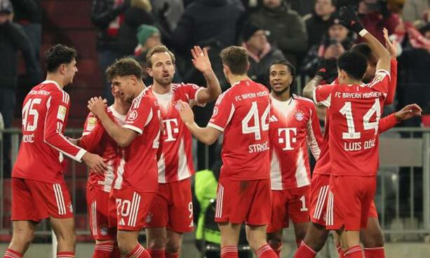 Bayern Munich se enchufó y remontó al Friburgo (EFE)
