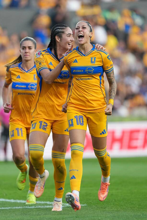 Para top Tigres vs Cruz Azul Femenil
