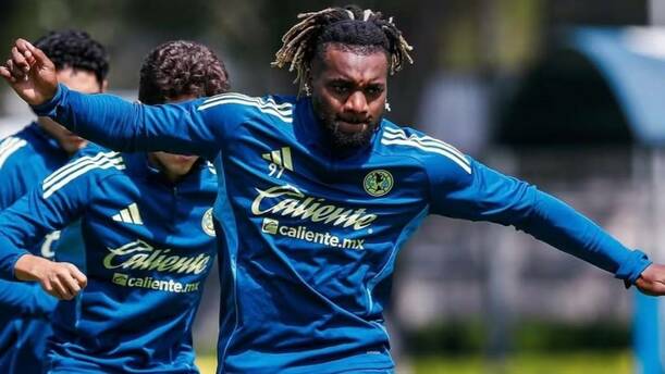 Allan Saint-Maximin, en una práctica de América (st_maximin)