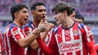 Chivas va por el título del Apertura 2025 de la Liga MX (Tom Mendoza)