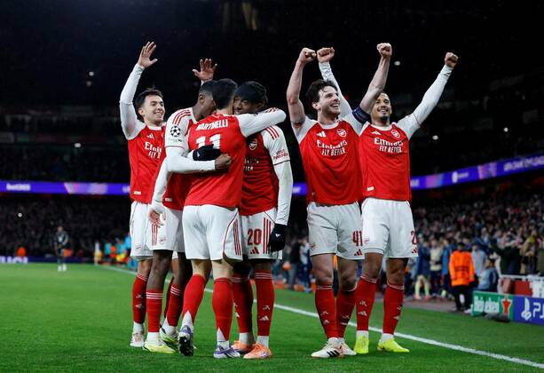 Arsenal mantiene su invicto en la Champions League / Reuters