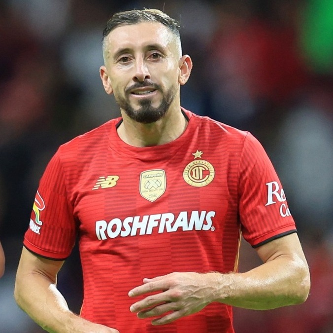 Héctor Herrera estaría saliendo con Paola Villalobos (Mexsport | @paovillalobosoficial)