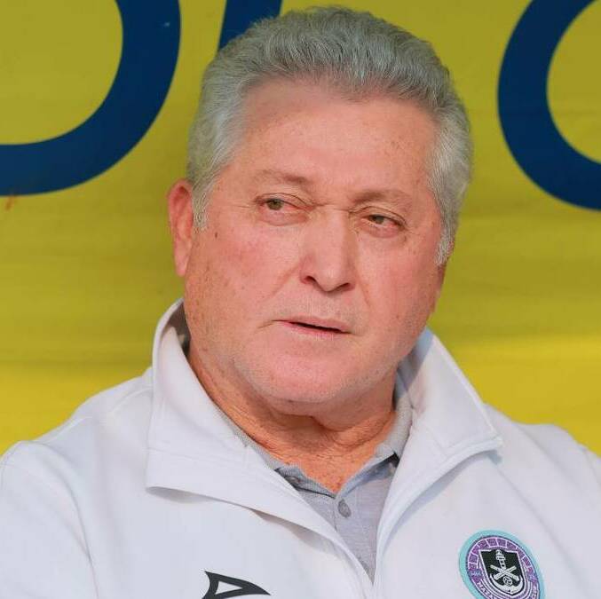 Víctor Manuel Vucetich, previo a un partido (Imago7)