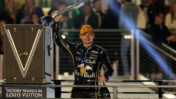 Max Verstappen se queda con la carrera de Las Vegas (Reuters)