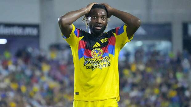 Allan Saint-Maximin podría estar en la vuelta de la serie (Imago7)