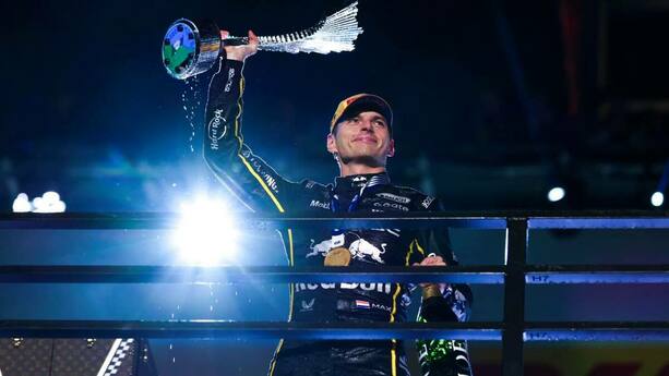 Max Verstappen celebra en GP de Las Vegas (EFE)