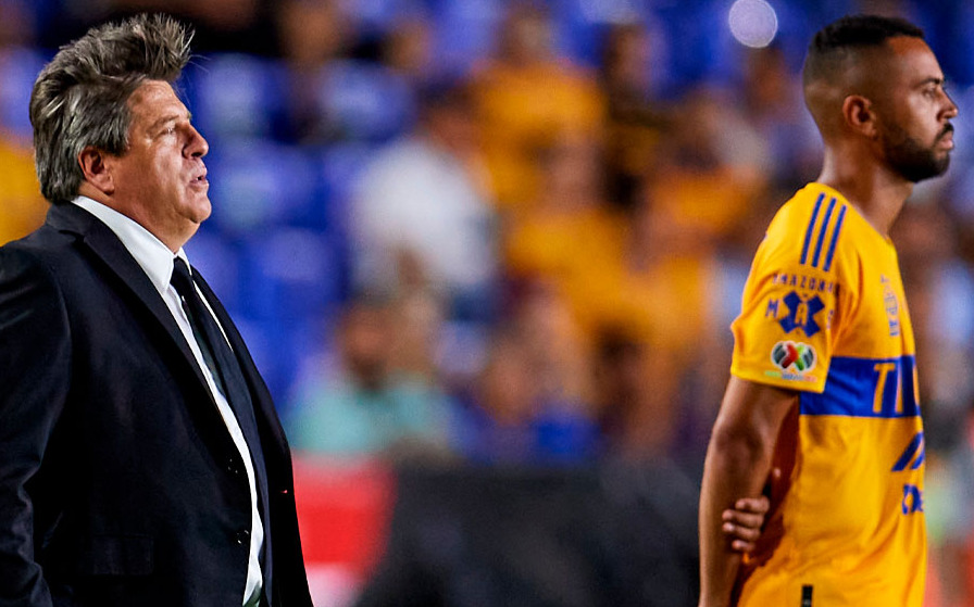 Miguel Herrera y Carioca en Tigres. (Foto: Mexsport)