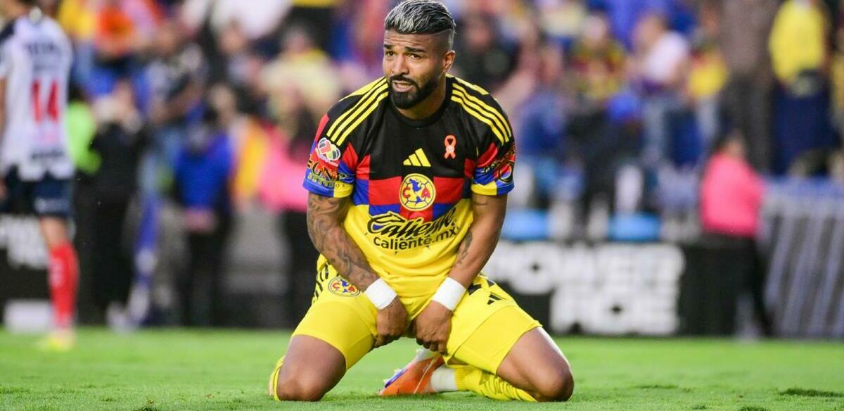 Búfalo Aguirre no pudo marcar diferencia para el América (Imago7)