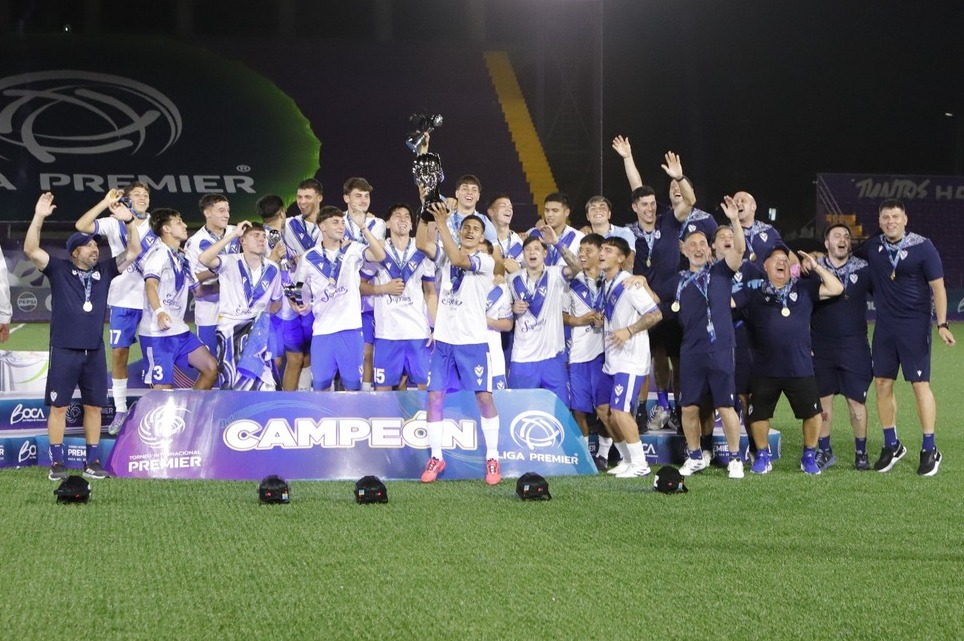 Vélez Sarsfield se coronó en el Torneo Internacional Premier. (Foto: Real Apodaca)