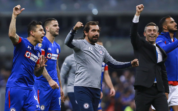 Óscar Farias trabajó con Caixinha en Cruz Azul. (FOTO: Imago7)