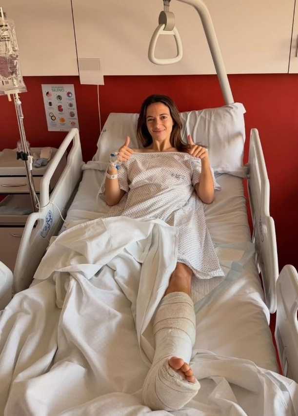 Aitana Bonmatí ya fue operada (@aitanabonmati)