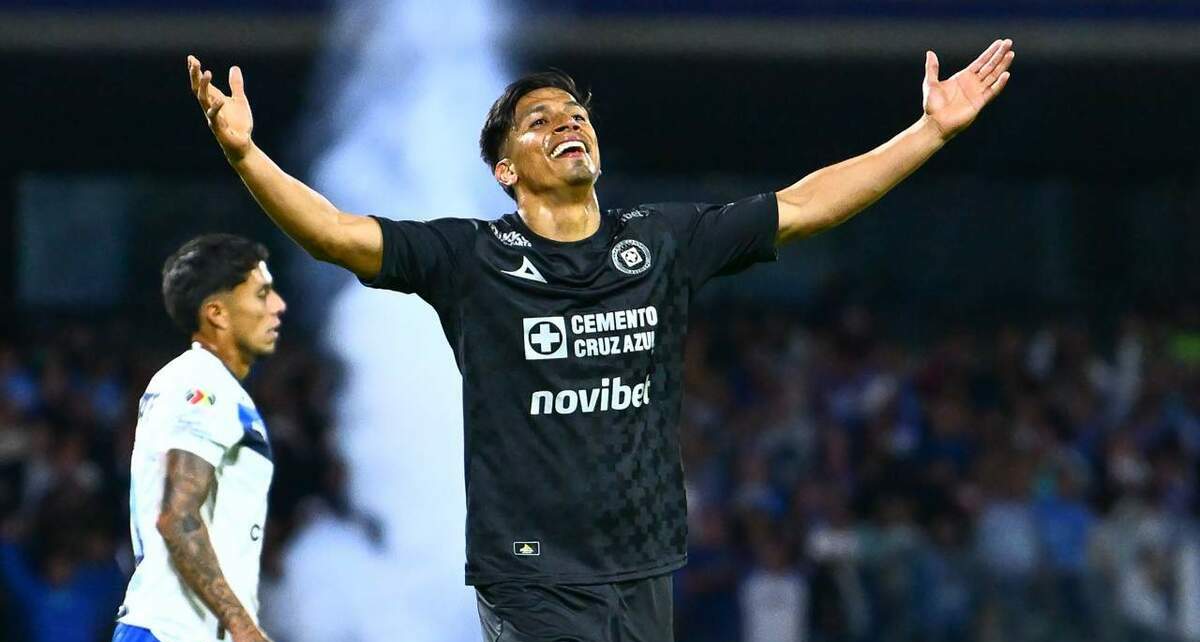 Ángel Sepúlveda podría salir del Cruz Azul (Mexsport)