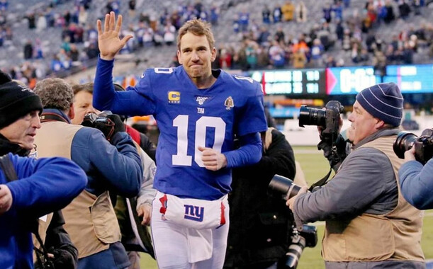 Eli Manning (@EliManning_Fanpage)