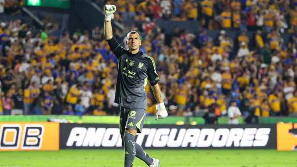 Nahuel Guzmán es toda una leyenda de Tigres (Imago7)
