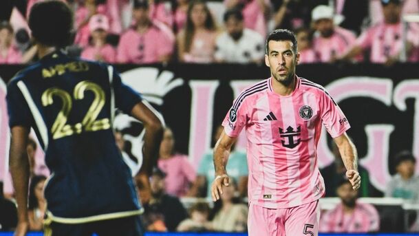 Busquets llegó al equipo de Lionel Messi para formar un club plagado de exestrellas del Barcelona. (Foto: Mexsports)