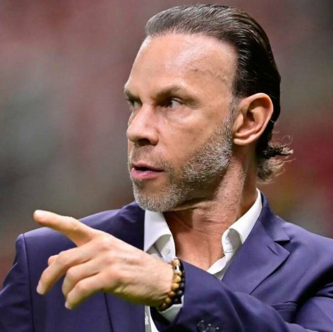 Zague, durante una transmisión de TV Azteca (Mexsport)