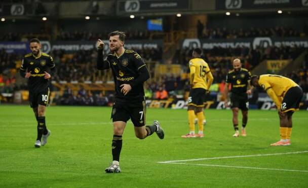 Manchester United fue mucha pieza para los Wolves (Reuters)