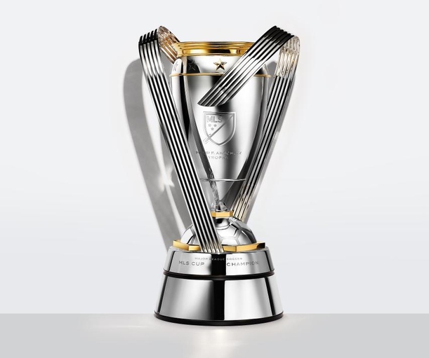 Así luce el trofeo de la MLS Cup (Cortesía)