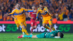 Hugo González regaló un gol a Tigres. (Foto: Imago7)
