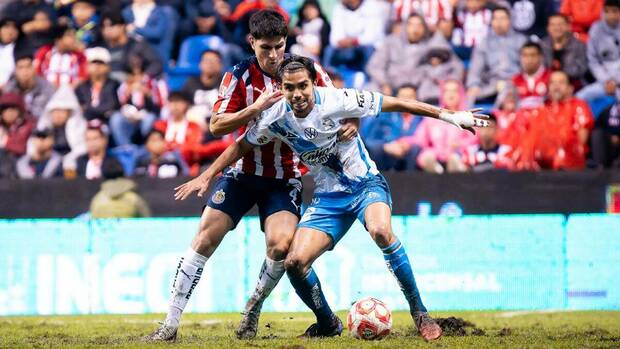Ricardo Marín en un Puebla vs. Chivas (Imago7)