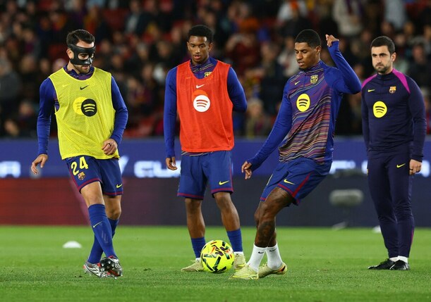 Barcelona en la previa al juego ante Osasuna (Reuters)