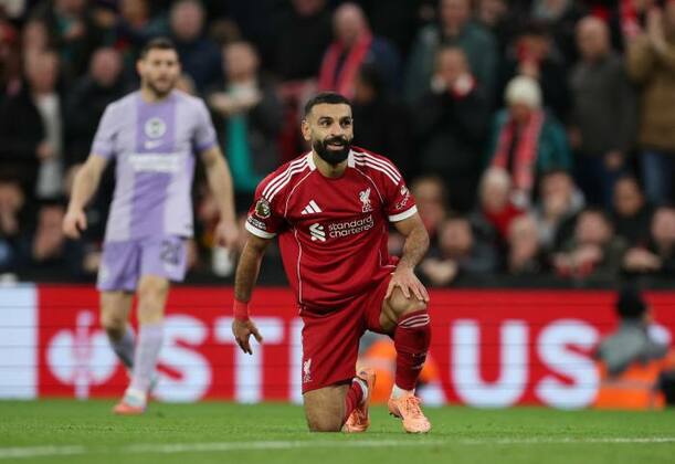 Mohamed Salah durante el juego ante Brighton (Reuters)