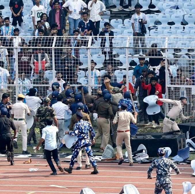Vandalismo en India por la visita de Lionel Messi (Reuters)