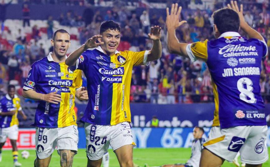 Atlético de San Luis arrasó a Gallos Blancos (Mexsport)