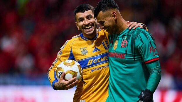 Correa fue quien falló el último penal con el que Tigres pierde el título. (Foto: Mexsport)
