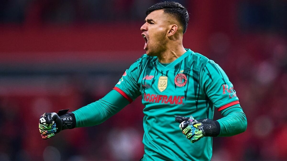 Luis García fue el héroe de los Diablos Rojos. (Foto: Mexsport)