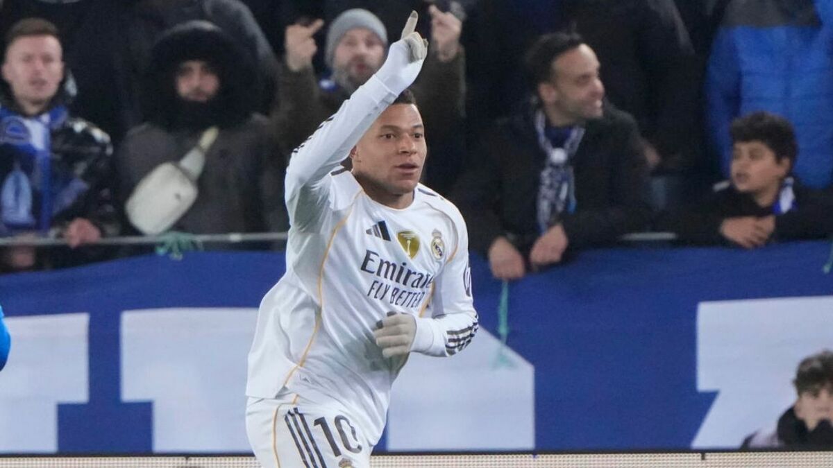 Mbappé le ganó la lucha al PSG. (Foto: EFE)