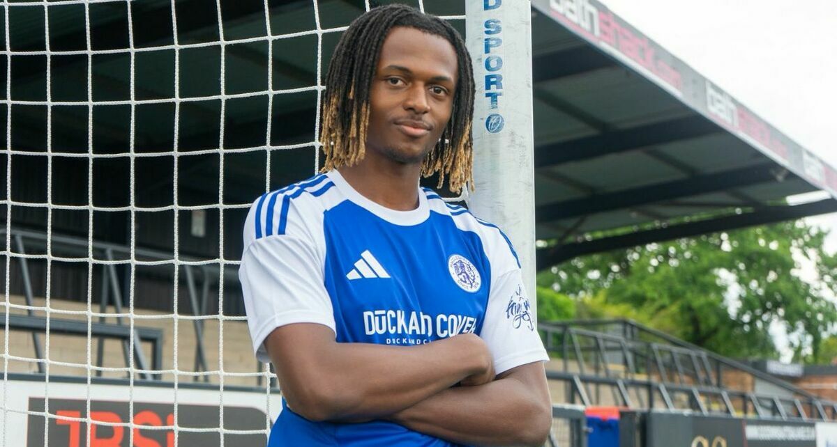 Ethan McLeod, jugador de 2 años que falleció en Inglaterra (X: @thesilkmen)