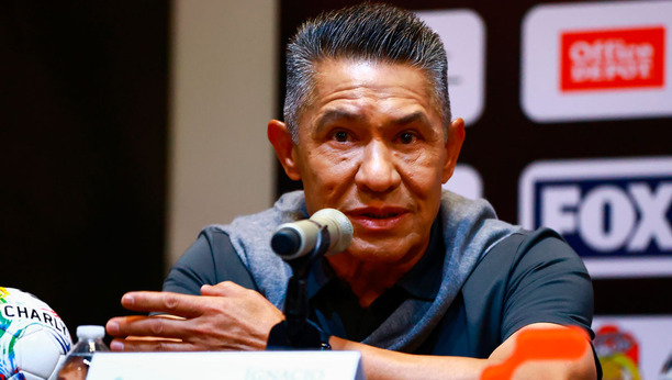 Ignacio Ambriz, técnico del León.