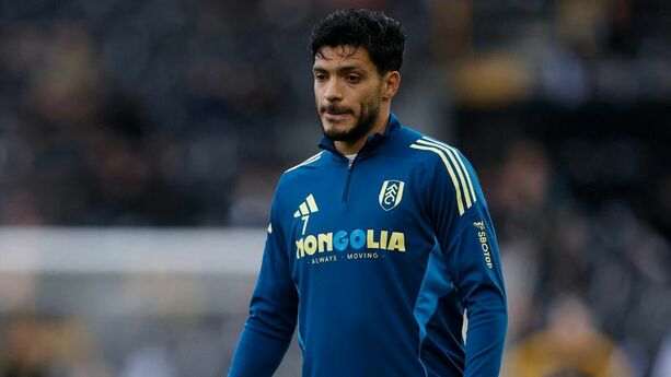 Raúl Jiménez previo al juego ante Wolves (Reuters)