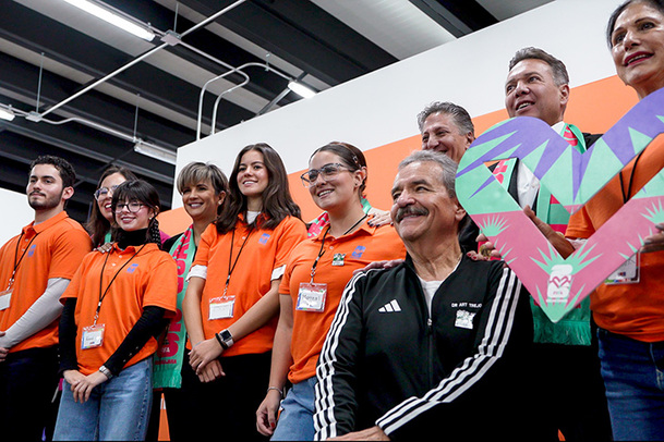 Los voluntarios buscan un sitio en la Copa del Mundo.