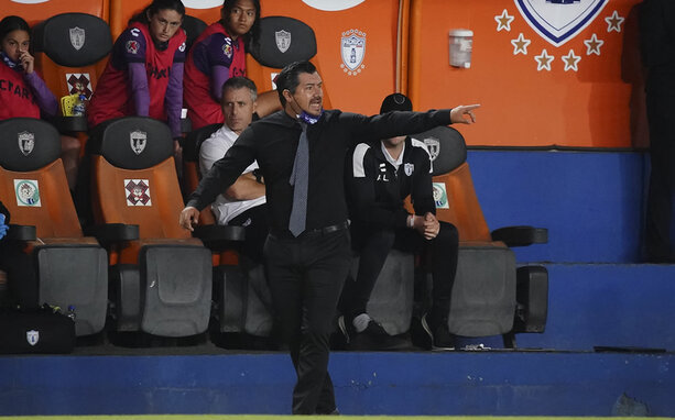 Cacho llegó de emergencia y metió a Pachuca a la Final | Imago7