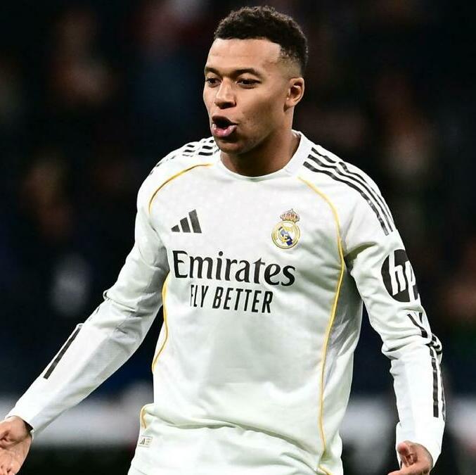 Kylian Mbappé celebró como Cristiano Ronaldo (Reuters)