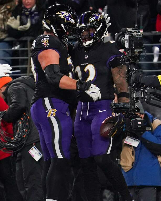 Ravens hizo pesar su condición de local (Reuters)