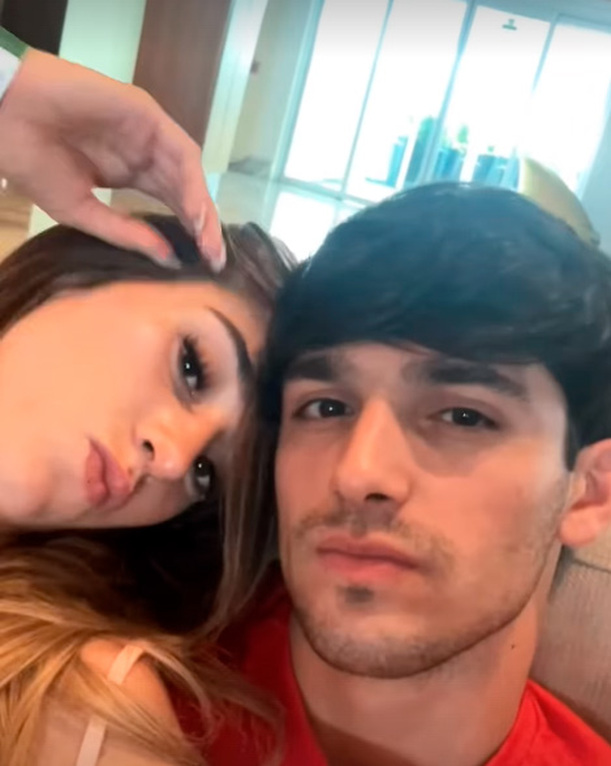 Tatiana Flores y Leonardo Leal presumen su noviazgo.