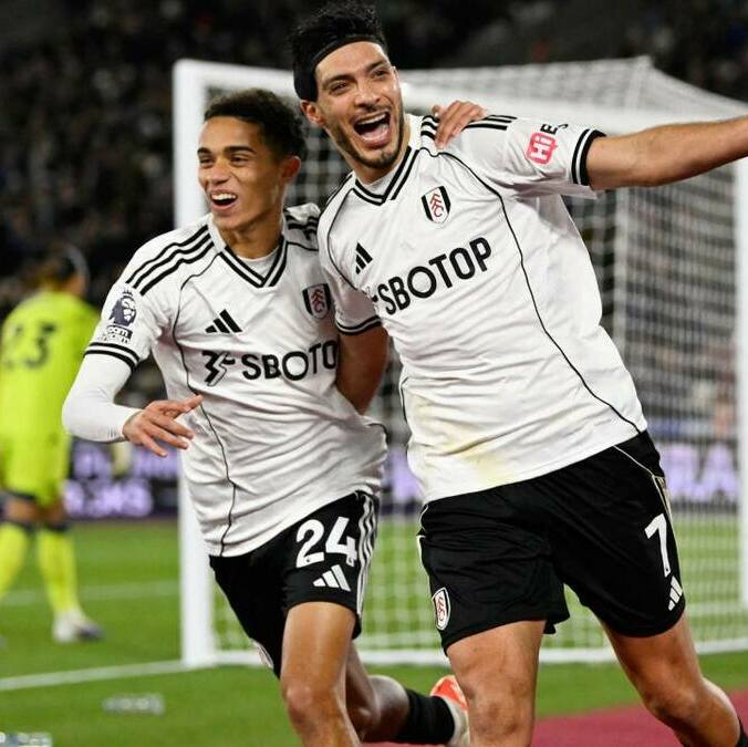 Raúl Jiménez en el partido contra West Ham (Reuters)