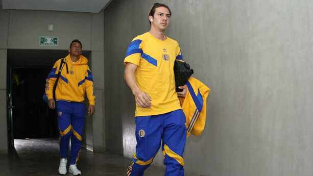 Córdova vino de más a menos con Tigres (Imago7)