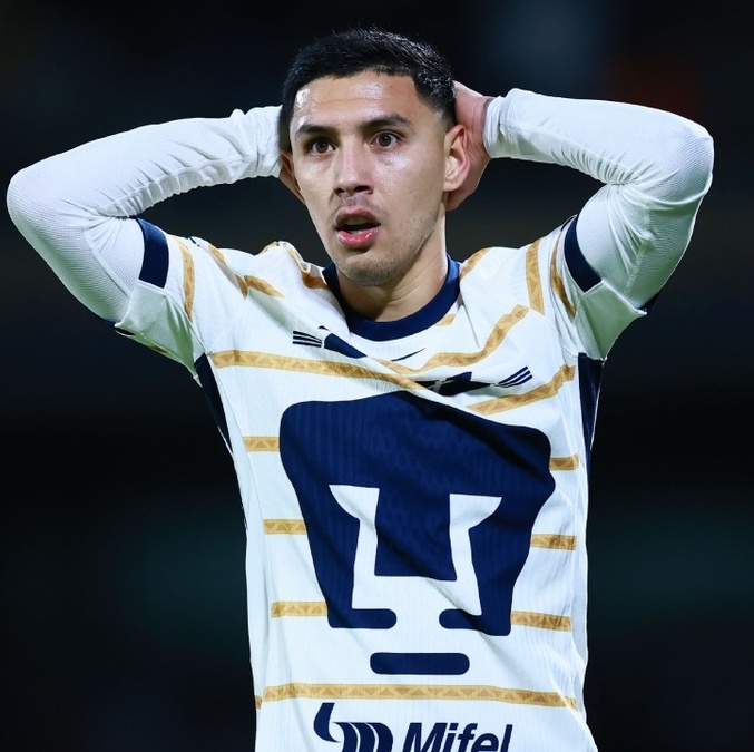 Leo Suárez aún es jugador de Pumas (Imago7)