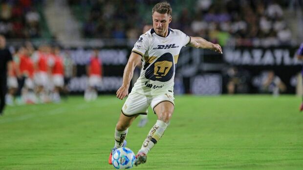 Aaron Ramsey con Pumas (Mexsport)