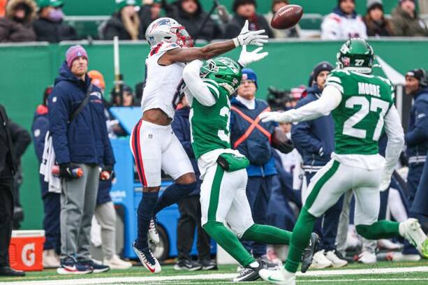 Diggs realiza una recepción ante los Jets (Reuters)