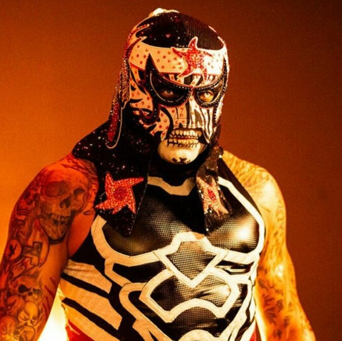 Penta Zero Miedo queda descartado por varias semanas en WWE (Cortesía WWE)