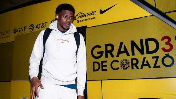 Javairo Dilrosun no entra en planes del América (Imago7)