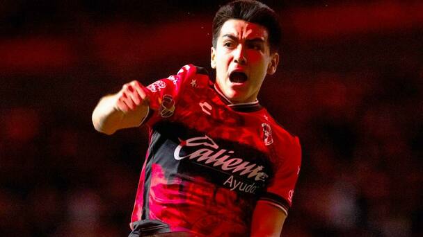 Gilberto Mora celebra un gol con Xolos (Imago7)