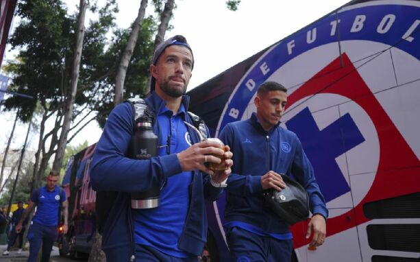 José Ignacio Rivero y Camilo Cándido aparecieron a la entrada al estadio (Imago7)