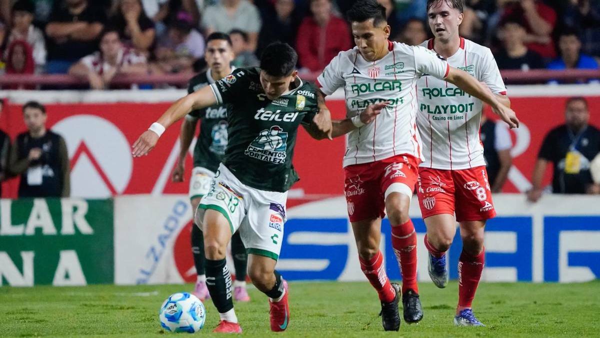 Necaxa y León tuvieron un partido muy reñido (Imago7)